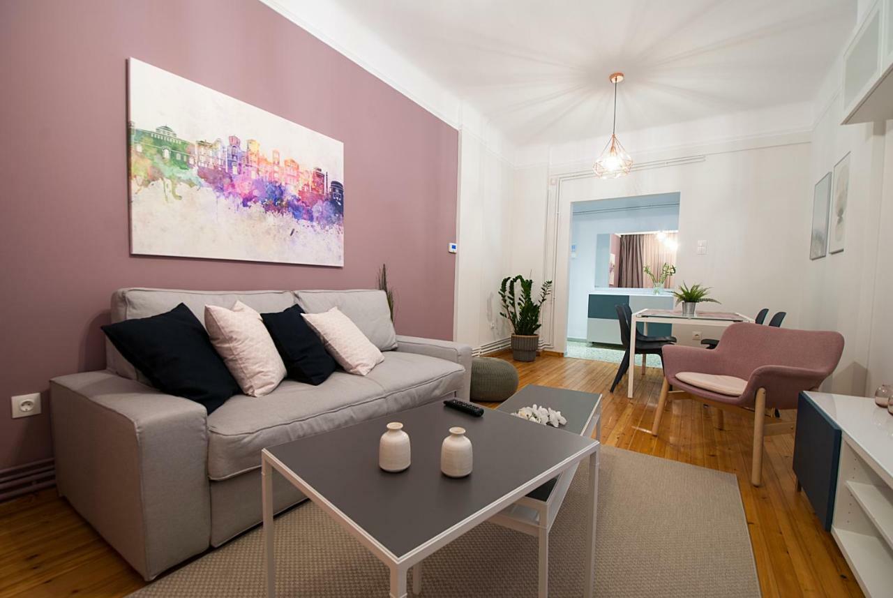 Large, Sunny, Modern Apartment Fully Renovated, Next To Agia Sofia Tesalónica Exterior foto