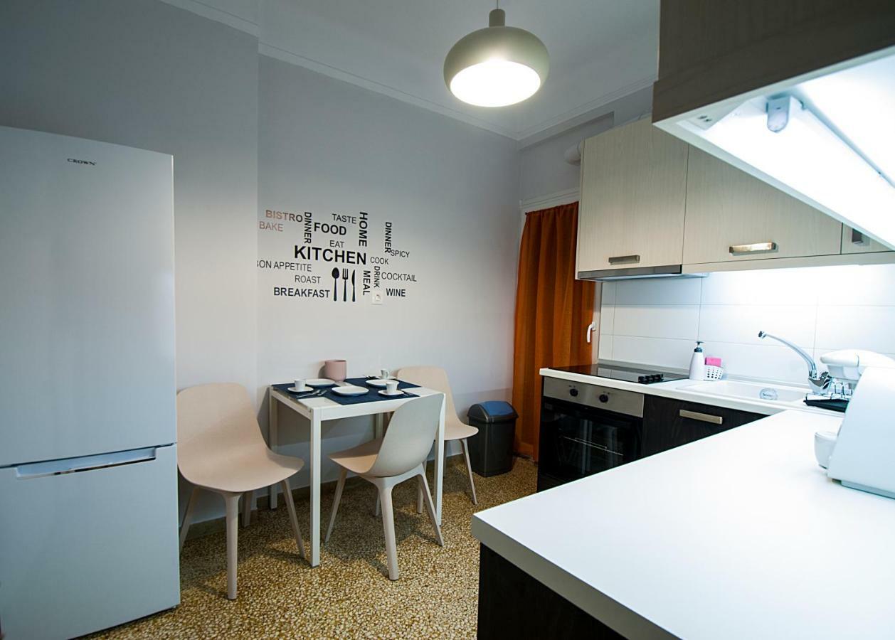Large, Sunny, Modern Apartment Fully Renovated, Next To Agia Sofia Tesalónica Exterior foto